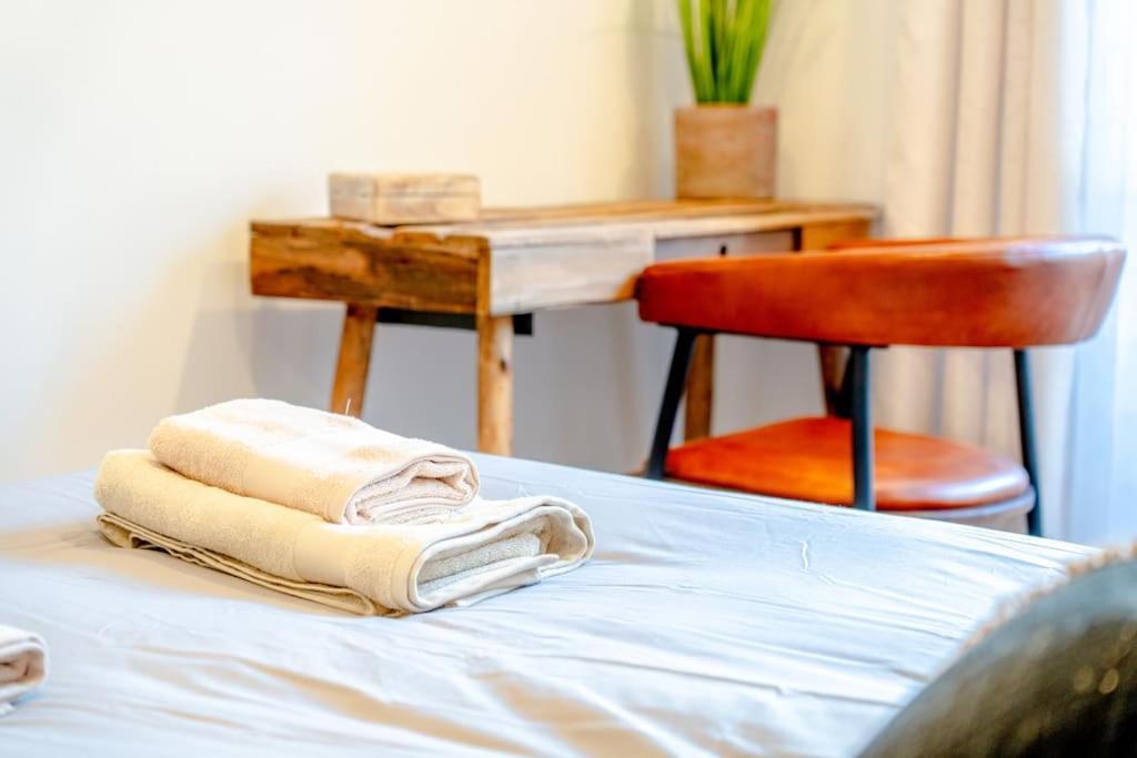 Le Plan-de-la-Tour Superbe Appartement Neuf, Climatise Centre Village מראה חיצוני תמונה